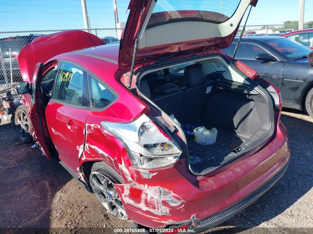 Ford FOCUS SE 2014 1FADP3K25EL107604 Image 3