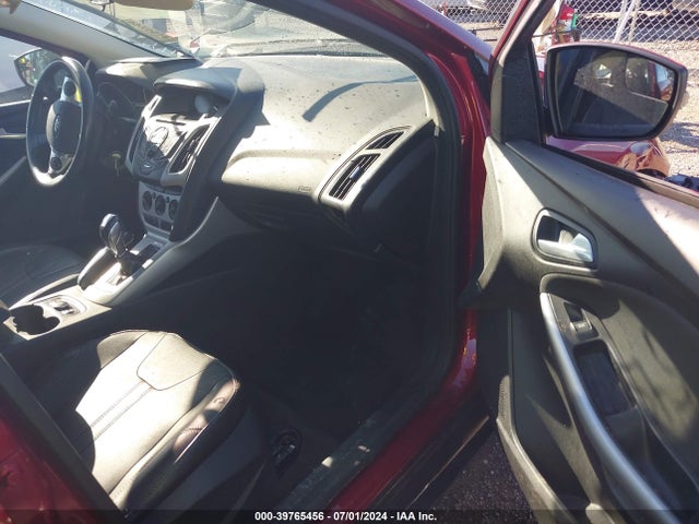 Ford FOCUS SE 2014 1FADP3K25EL107604 Image 5