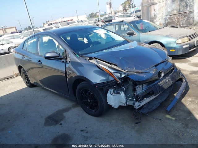 Toyota Prius Two 2017 JTDKBRFU3H3043873 головне зображення