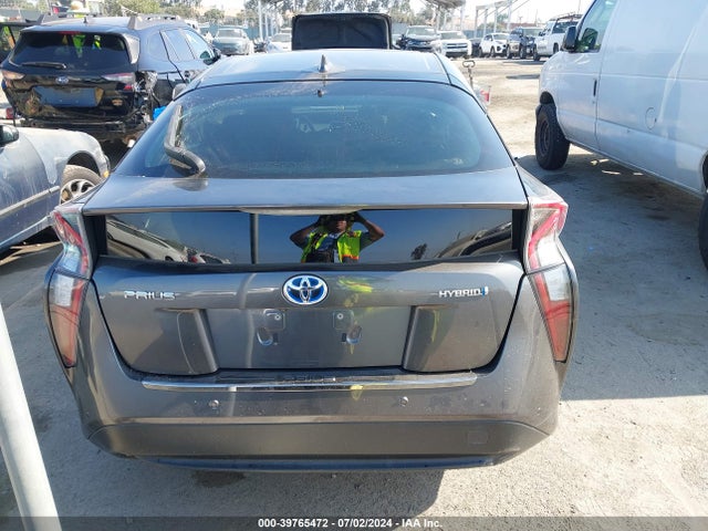 Toyota Prius Two 2017 JTDKBRFU3H3043873 Image 16