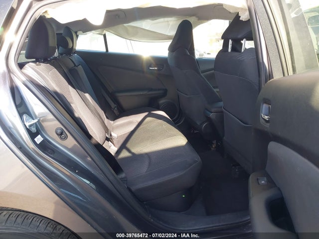 Toyota Prius Two 2017 JTDKBRFU3H3043873 Image 8