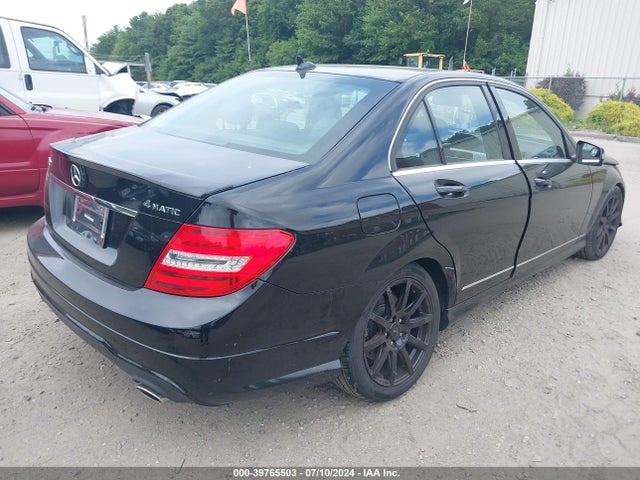 WDDGF8AB7ER313907 Mercedes-Benz C 300 Luxury 4matic/sport 4matic