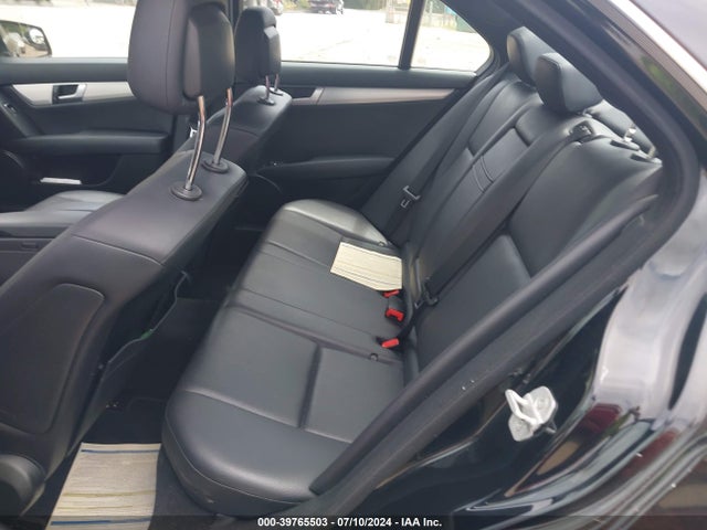 WDDGF8AB7ER313907 Mercedes-Benz C 300 Luxury 4matic/sport 4matic