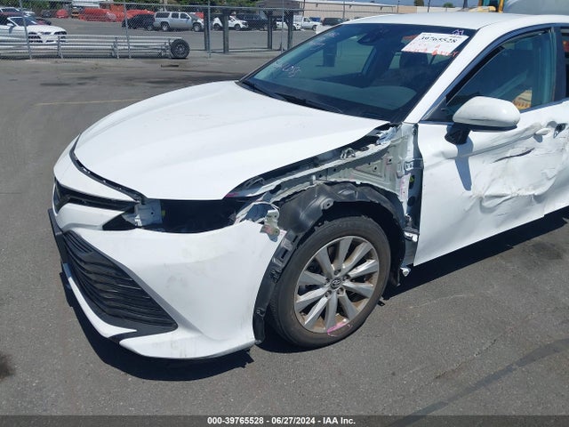 Продажа на аукционе авто 2019 Toyota Camry Le, vin: 4T1B11HK3KU799328, номер лота: 39765528