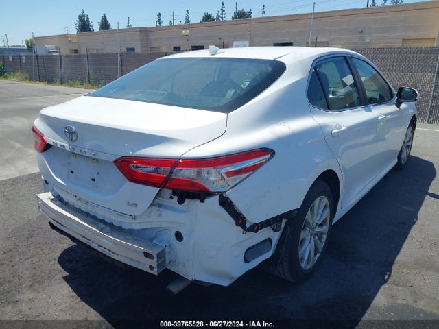 Продажа на аукционе авто 2019 Toyota Camry Le, vin: 4T1B11HK3KU799328, номер лота: 39765528