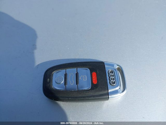 WA1LFAFP9FA053704 Audi Q5 2.0t Premium