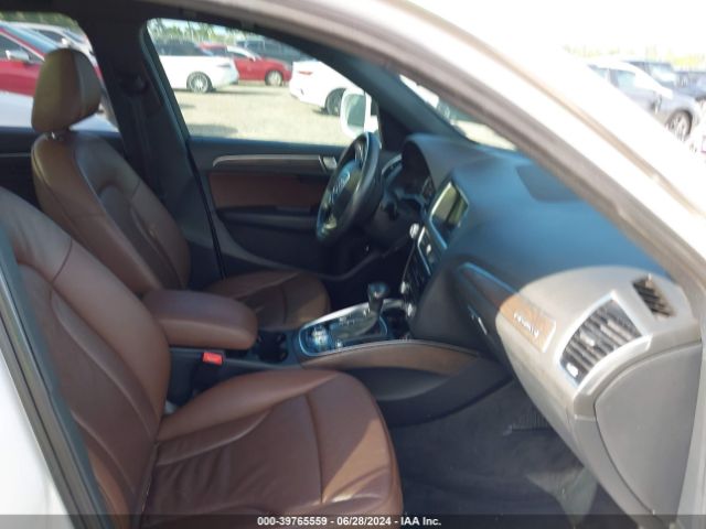 WA1LFAFP9FA053704 Audi Q5 2.0t Premium