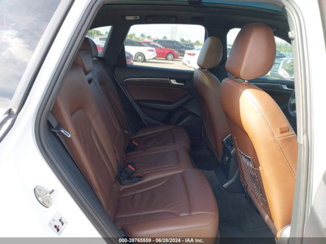 WA1LFAFP9FA053704 Audi Q5 2.0t Premium