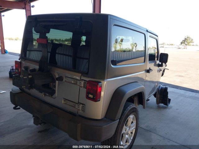 1C4AJWAG7GL305309 Jeep Wrangler Sport