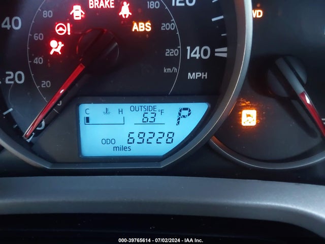 Toyota RAV4 LE 2016 2T3BFREV0GW536355 Image 16