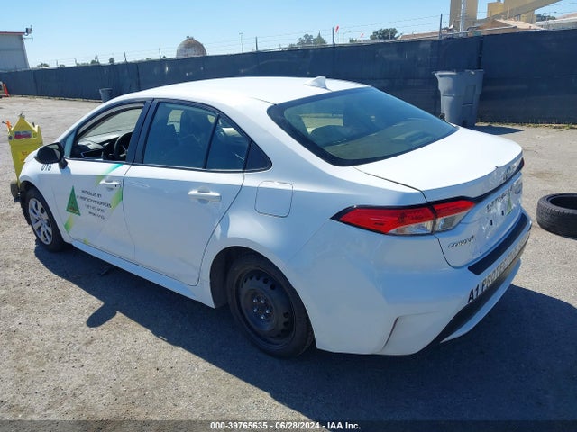Toyota COROLLA LE 2021 JTDEPMAE2MJ141901 Image 3