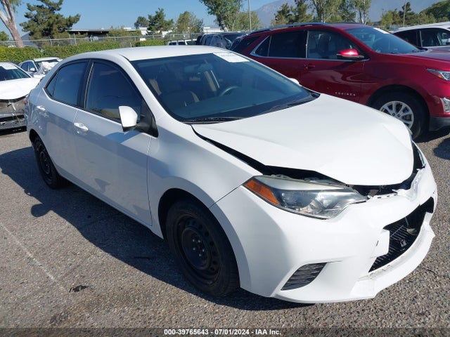 Toyota COROLLA LE 2015 5YFBURHE5FP203336 Image 1