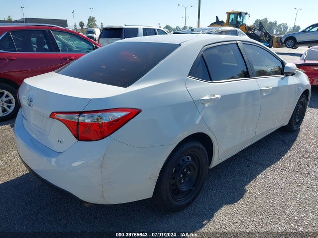 Toyota COROLLA LE 2015 5YFBURHE5FP203336 Image 4