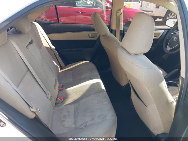 Toyota COROLLA LE 2015 5YFBURHE5FP203336 Image 8