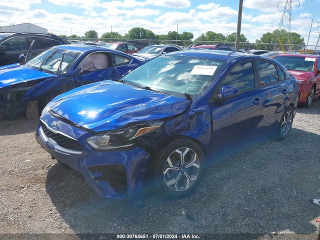 KIA Forte Lxs 2019 3KPF24AD0KE118153 Image 2