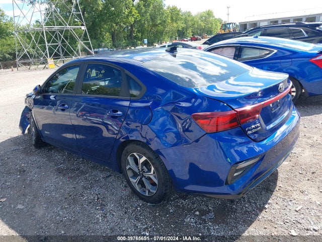 KIA Forte Lxs 2019 3KPF24AD0KE118153 Image 3