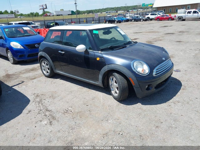 2007 MINI COOPER WMWMF33547TU61085 Photo 0