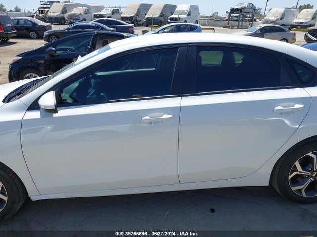 KIA Forte Lxs 2021 3KPF24AD9ME324624 Image 13