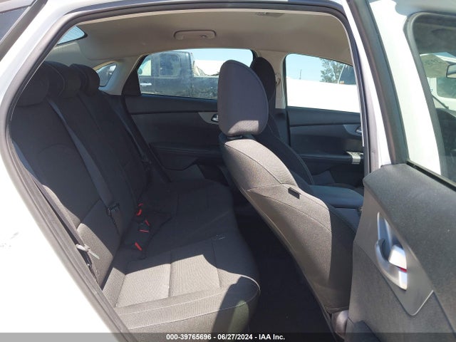 KIA Forte Lxs 2021 3KPF24AD9ME324624 Image 8