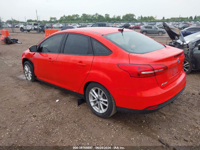Ford FOCUS SE 2015 1FADP3F27FL204167 Image 3