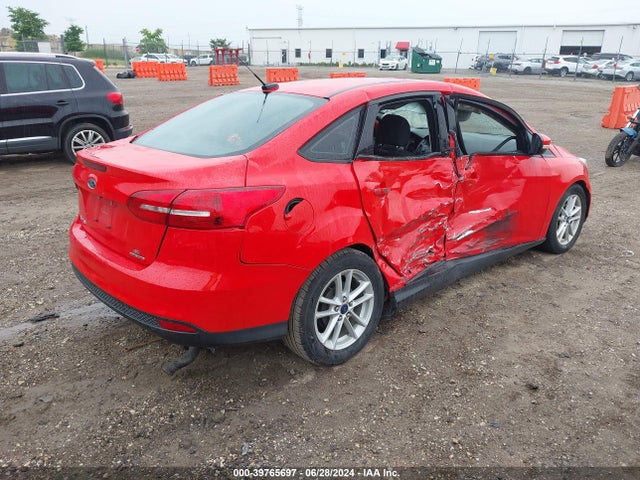 Ford FOCUS SE 2015 1FADP3F27FL204167 Image 4