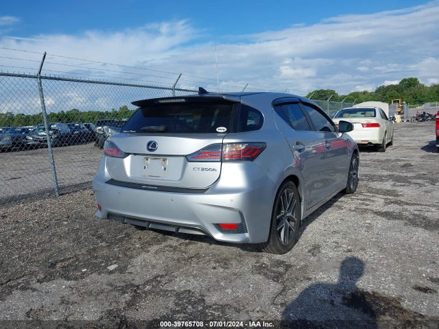 Lexus CT 200H 2014 JTHKD5BH0E2174285 Image 4
