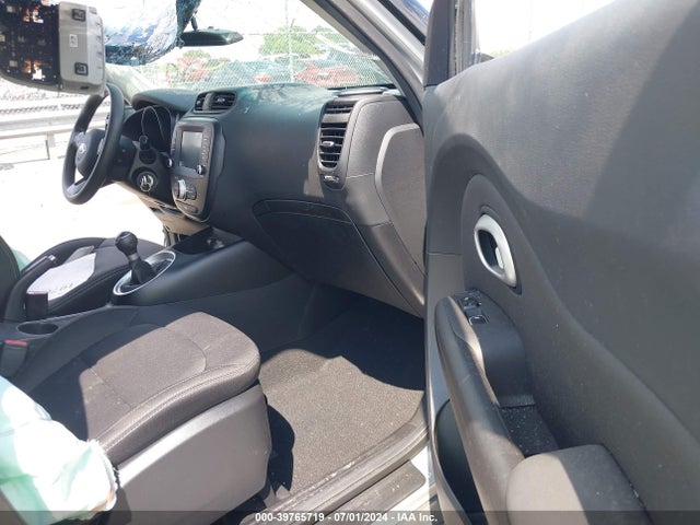 KIA Soul 2018 KNDJN2A25J7513254 Image 5