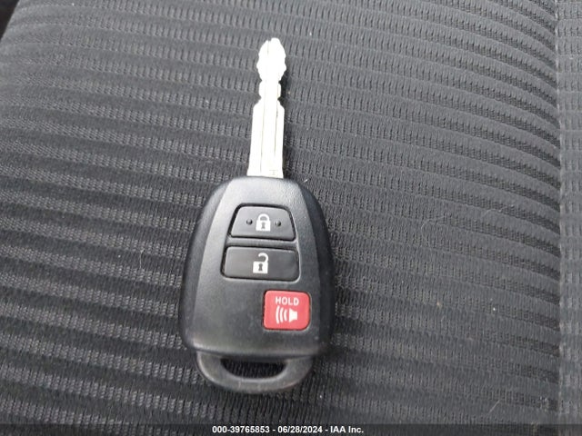 Toyota RAV4 LE 2016 2T3BFREV6GW434719 Image 11