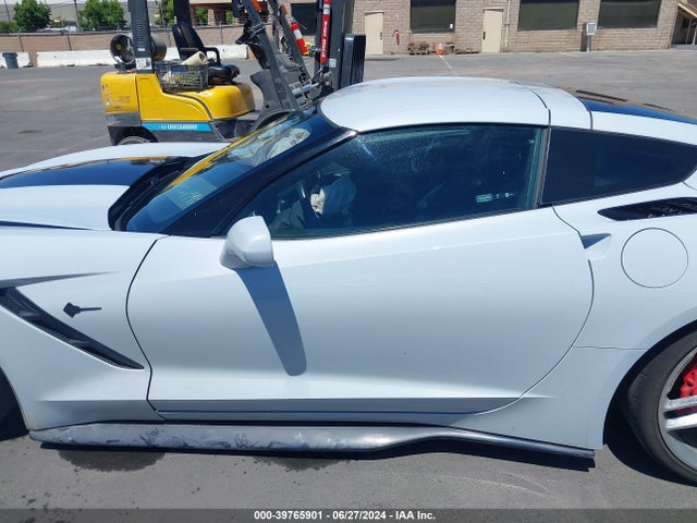 Chevrolet CORVETTE STINGRAY 2019 1G1YB2D73K5118428 Image 14