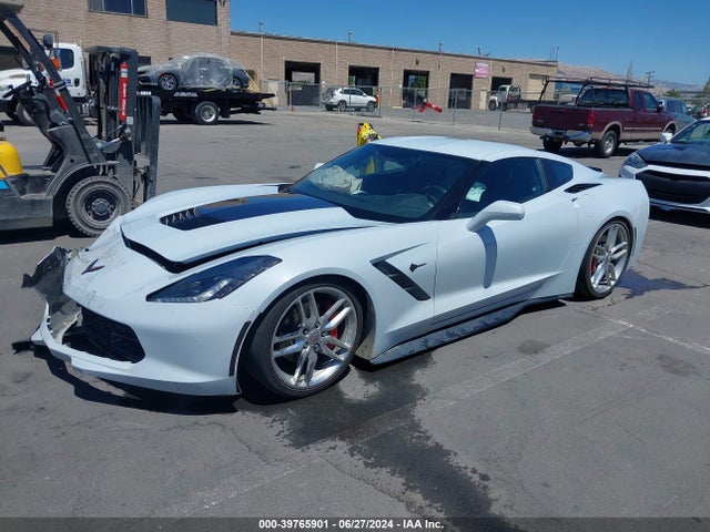 Chevrolet CORVETTE STINGRAY 2019 1G1YB2D73K5118428 Image 2