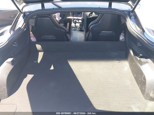 Chevrolet CORVETTE STINGRAY 2019 1G1YB2D73K5118428 Image 8