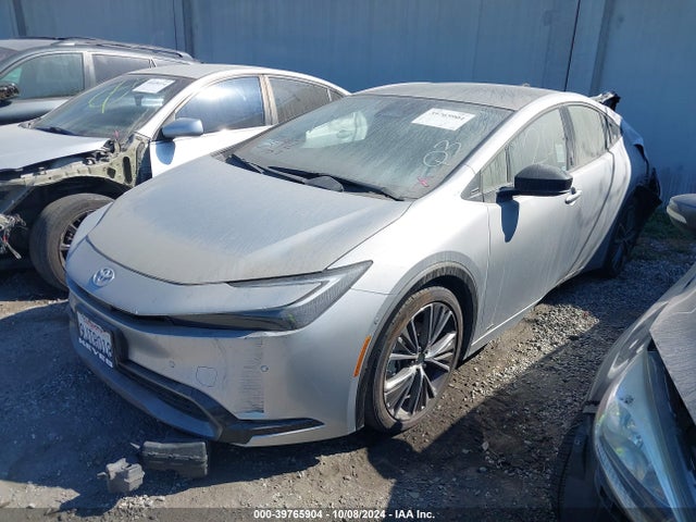 Toyota Prius Limited Awd-e 2024 JTDADABU6R3007853 Image 2