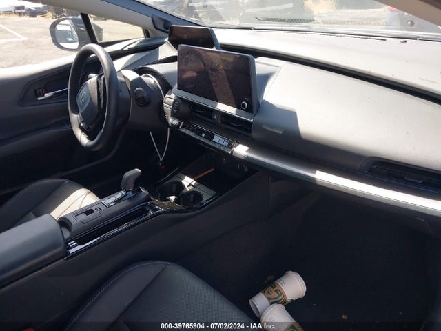 Toyota Prius Limited Awd-e 2024 JTDADABU6R3007853 Image 5
