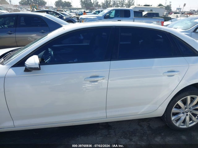 Audi A4 2.0t Premium 2017 WAUGNAF41HN013688 Image 15