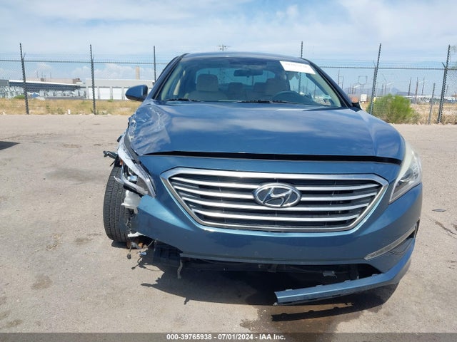 Hyundai SONATA SE 2015 5NPE24AF4FH203642 Image 13