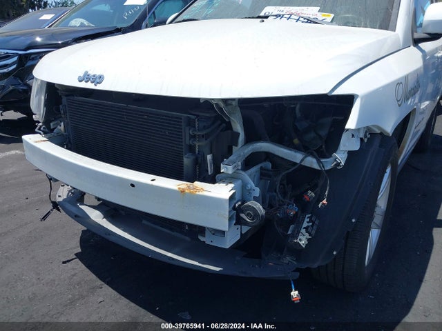 Jeep Compass Latitude 2016 1C4NJCEA8GD640871 Image 6