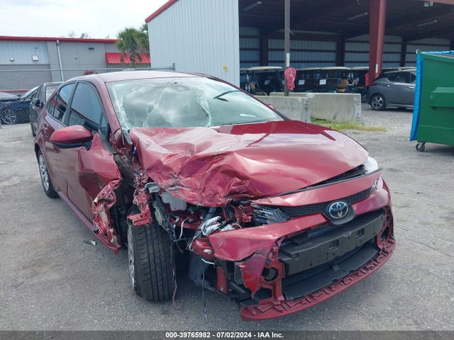 Toyota COROLLA LE 2022 5YFEPMAE6NP367100 головне зображення
