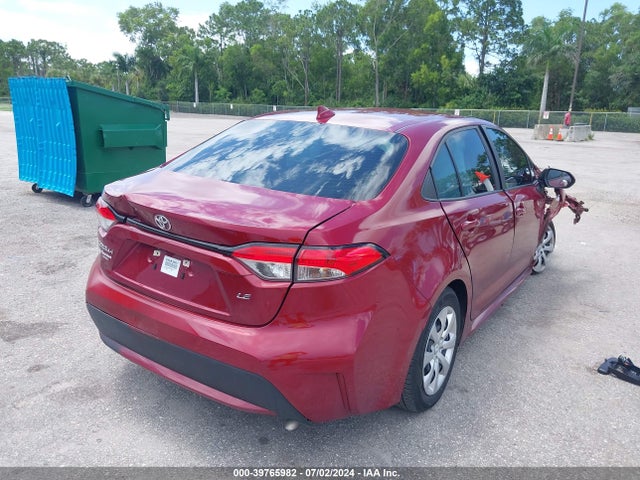 Toyota COROLLA LE 2022 5YFEPMAE6NP367100 Image 4
