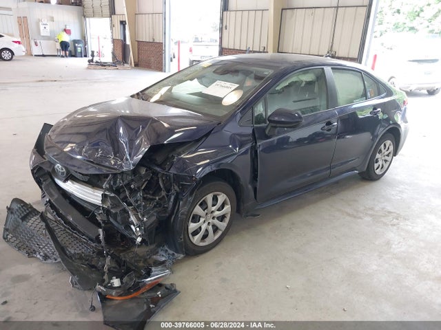 Toyota COROLLA LE 2021 JTDEPMAE6MJ141805 Image 2