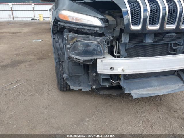 1C4PJLAB8FW707155 Jeep Cherokee Sport