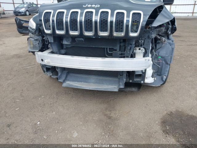 1C4PJLAB8FW707155 Jeep Cherokee Sport