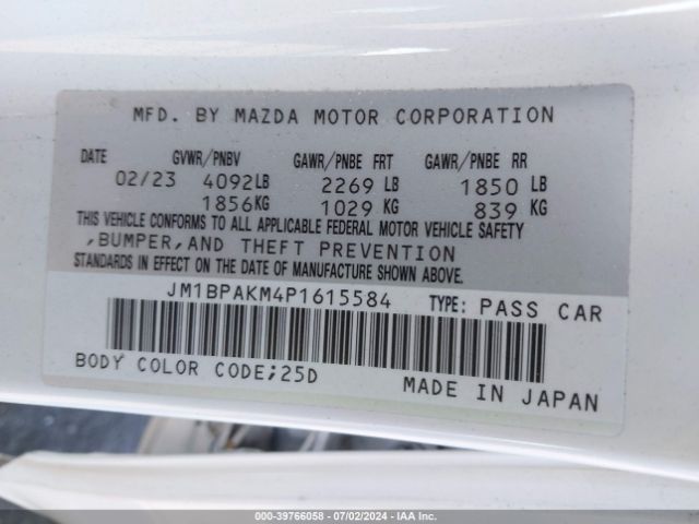 JM1BPAKM4P1615584 Mazda Mazda3 2.5 S Select
