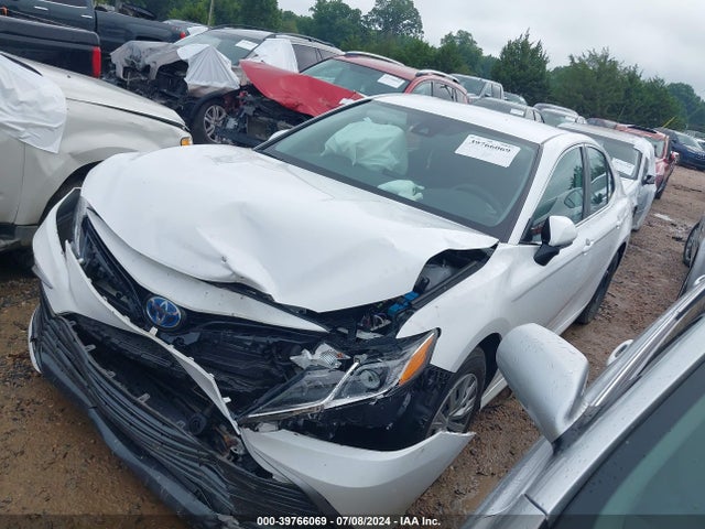 Toyota Camry Le Hybrid 2022 4T1C31AKXNU597731 Image 2