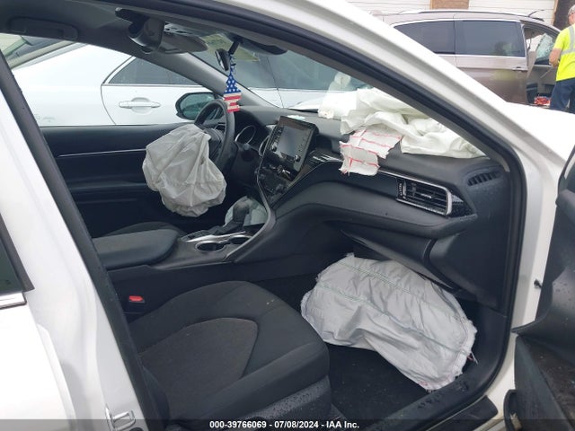 Toyota Camry Le Hybrid 2022 4T1C31AKXNU597731 Image 5