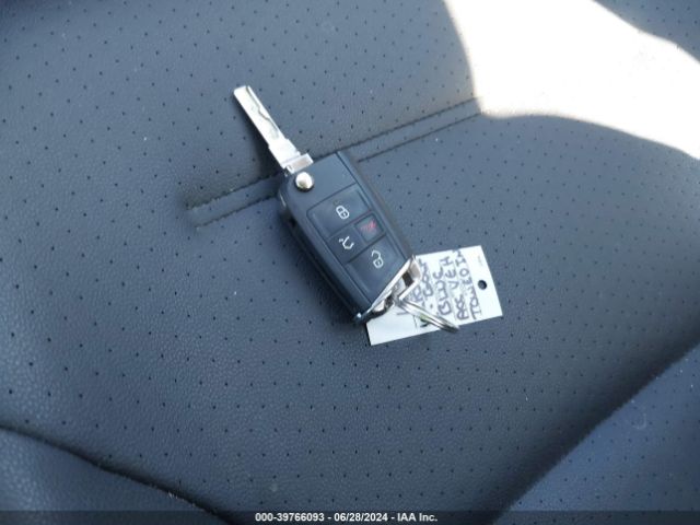 WVWPP7AU8GW909597 Volkswagen E-golf Sel Premium