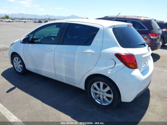 VNKKTUD32FA040635 Toyota YARIS LE