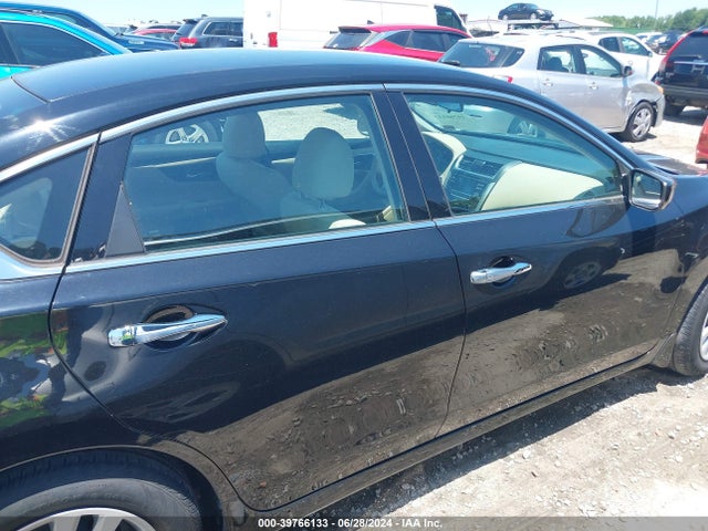 Nissan Altima 2.5 S 2017 1N4AL3AP4HC158074 Image 13