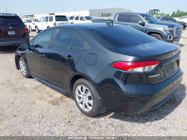Toyota COROLLA LE 2022 5YFEPMAE2NP300820 Image 3