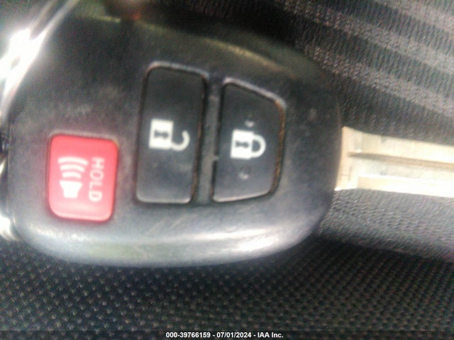 Toyota RAV4 LE 2016 2T3BFREV5GW499173 Image 11