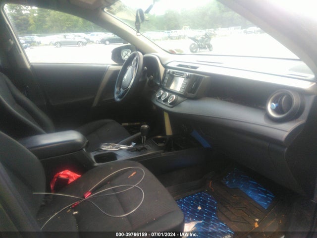 Toyota RAV4 LE 2016 2T3BFREV5GW499173 Image 5